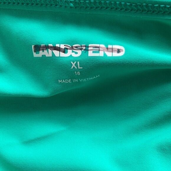 Land’s End Plus Regular Sizes Coverup Ruched Rashguard tunic Green Various - Picture 15 of 16